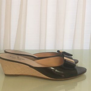 Kate Spade ♠️ Black Patent Wedge Slides Size 9.5
